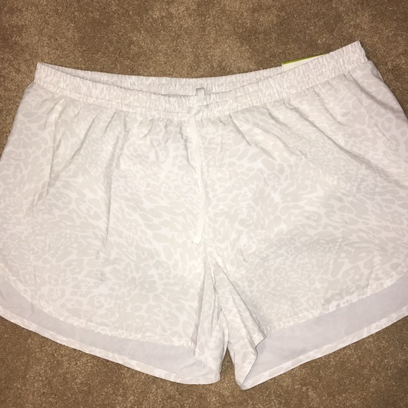 Old Navy Pants - Old Navy Active Shorts